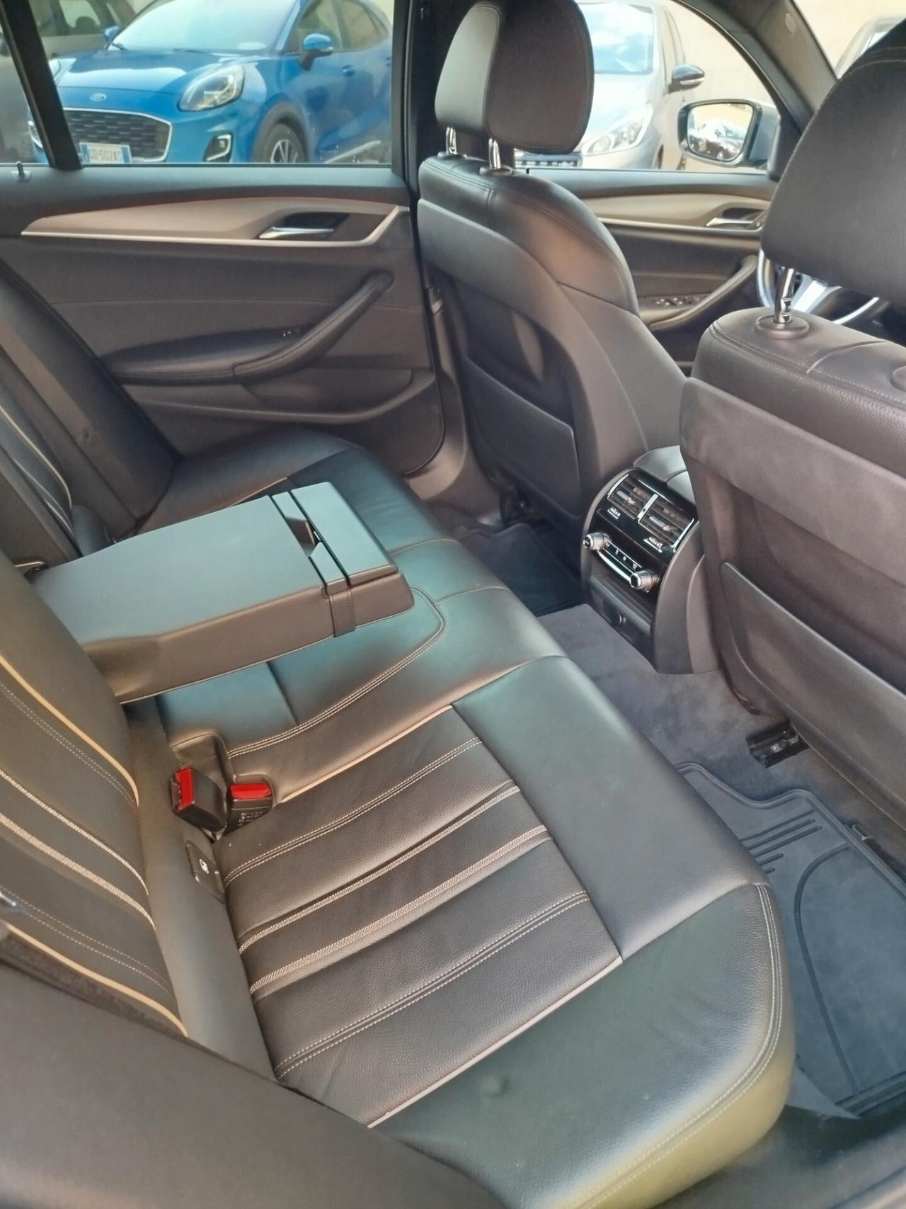 Bmw 520 520d xDrive Touring Msport
