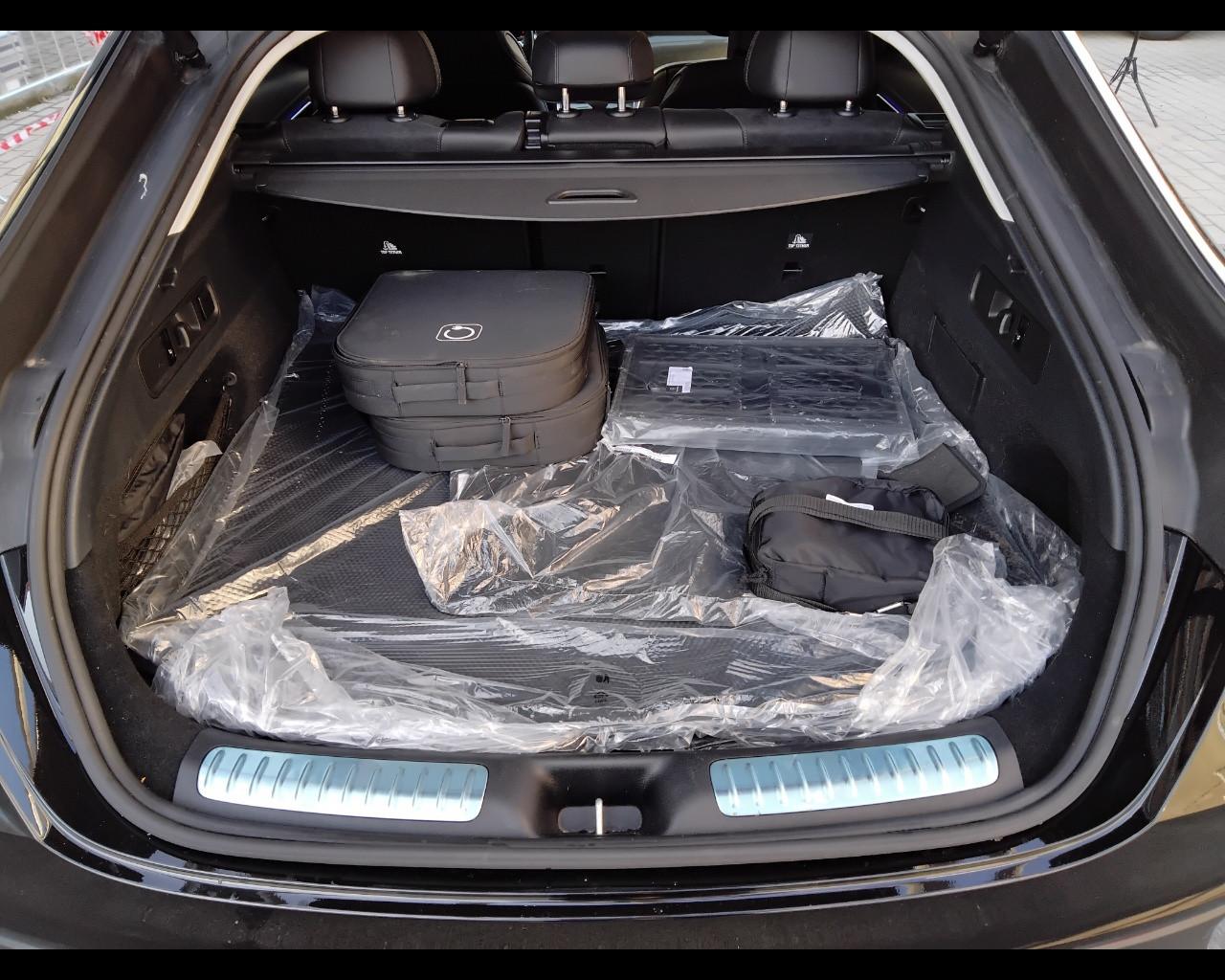 Mercedes-Benz GLC Coupe - C254 - GLC Coupe 300 de phev AMG Line Premium 4m