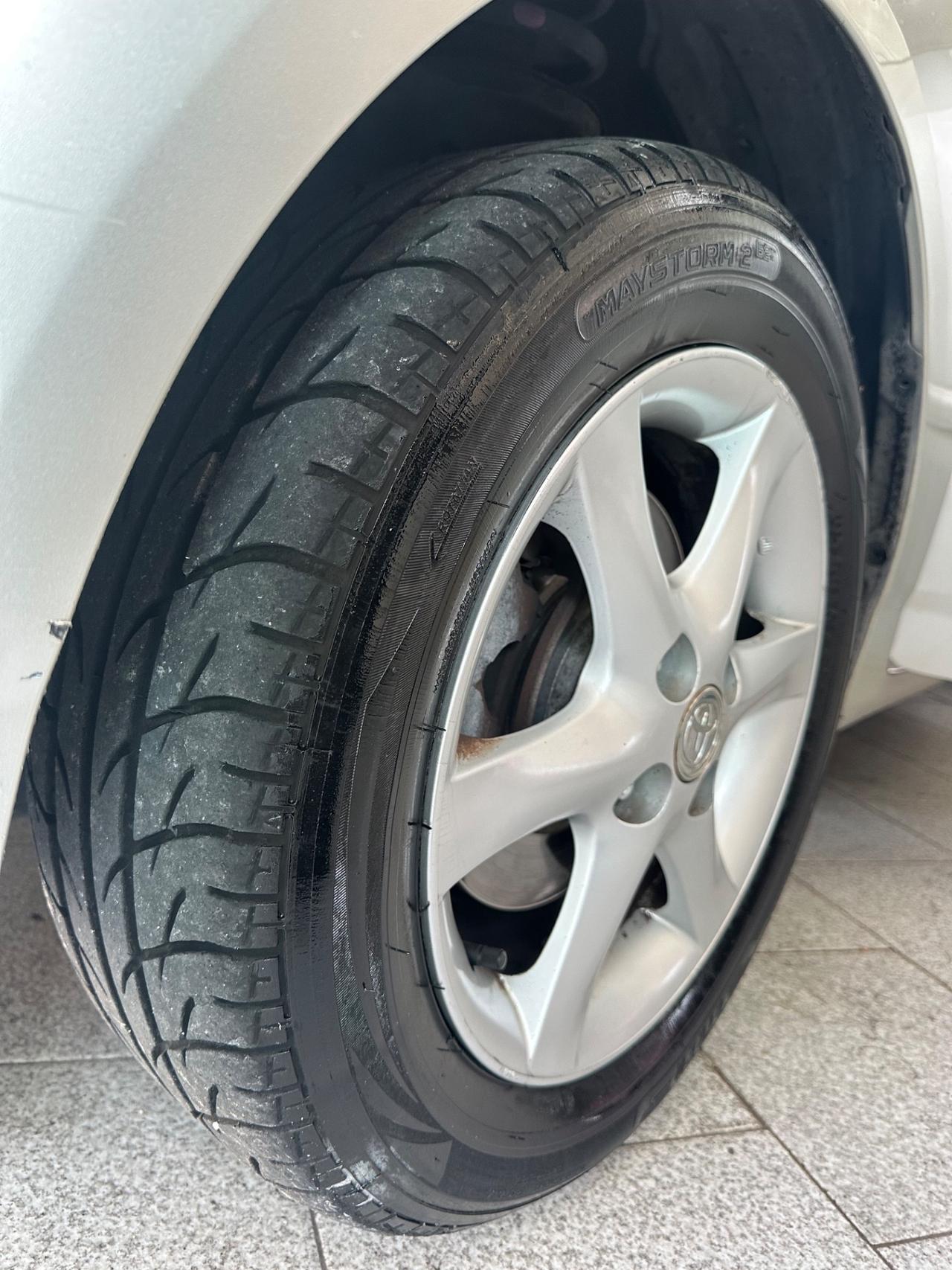 Toyota Corolla 2.0 16V D-4D 5 porte Sol