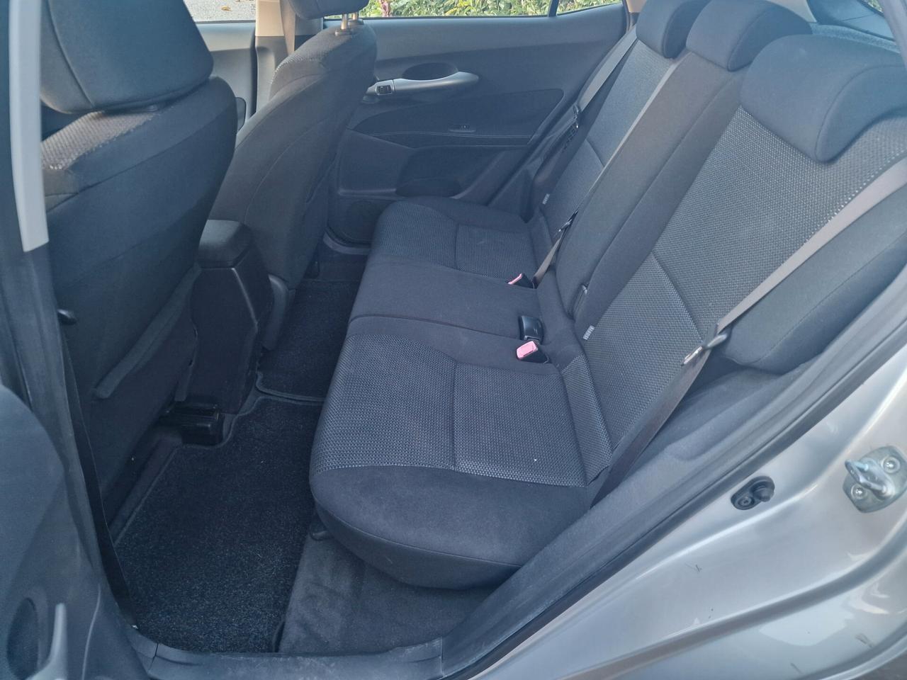 Toyota Auris 1.8 Hybrid 92000km