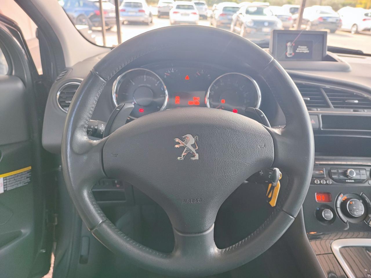 Peugeot 3008 1.6 HDi 115CV Business