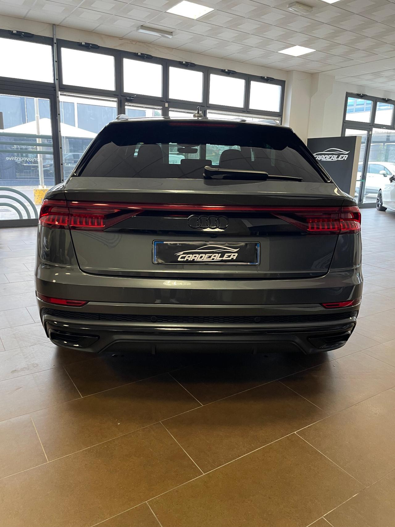 Audi Q8 50 TDI 286 CV quattro tiptronic Sport