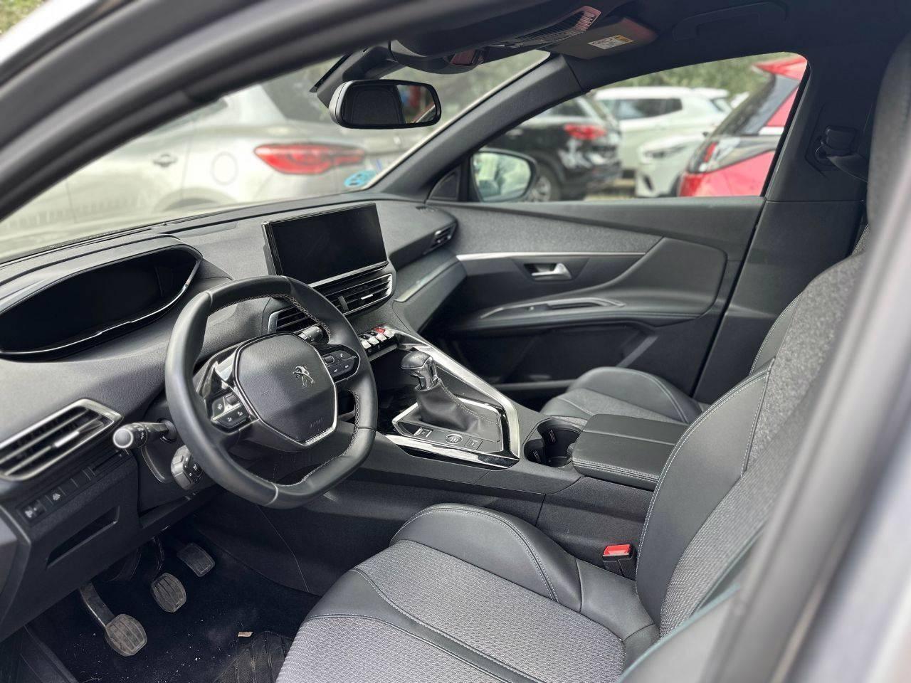 PEUGEOT 3008 II 2021 - 3008 1.2 puretech t Allure Pack s&s 130cv