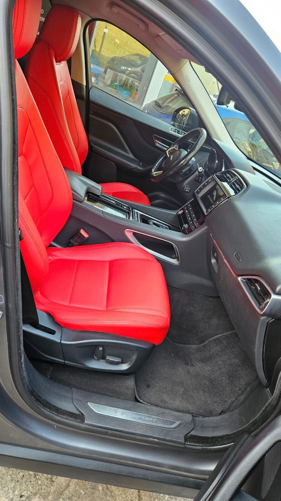 Jaguar F-Pace 2.0 D 180 CV R-Sport