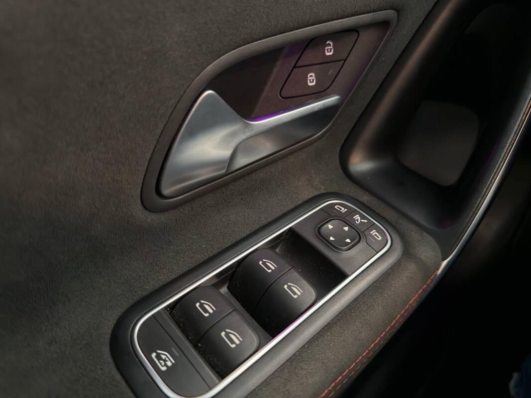 Mercedes Classe A 180 d AMG Line Premium Plus auto Con PACK LUCI