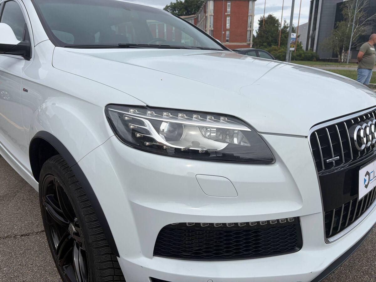 Audi Q7 3.0 tdi S LINE quattro 245cv tiptronic