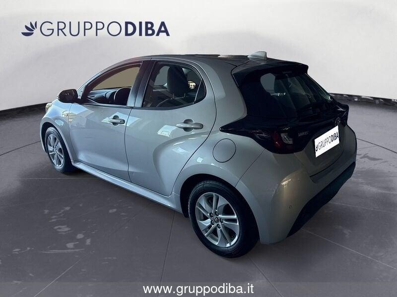Toyota Yaris IV 2020 1.5h Active