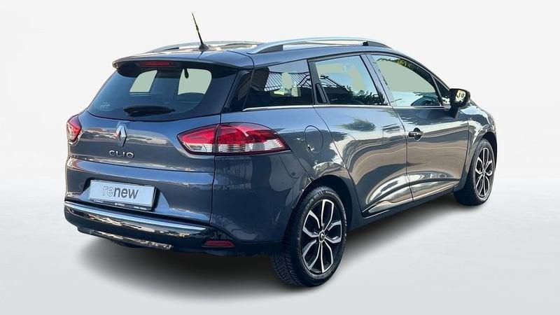 Renault Clio Sporter 1.5 dCi 75cv Moschino Zen Sporter 1.5 dCi 75cv Moschino Life