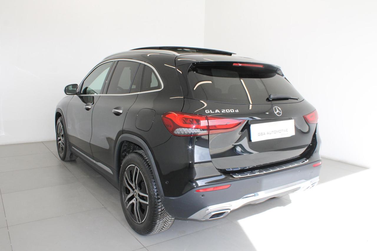 Mercedes GLA 200 d Auto Sport Plus TETTO + FULL LED