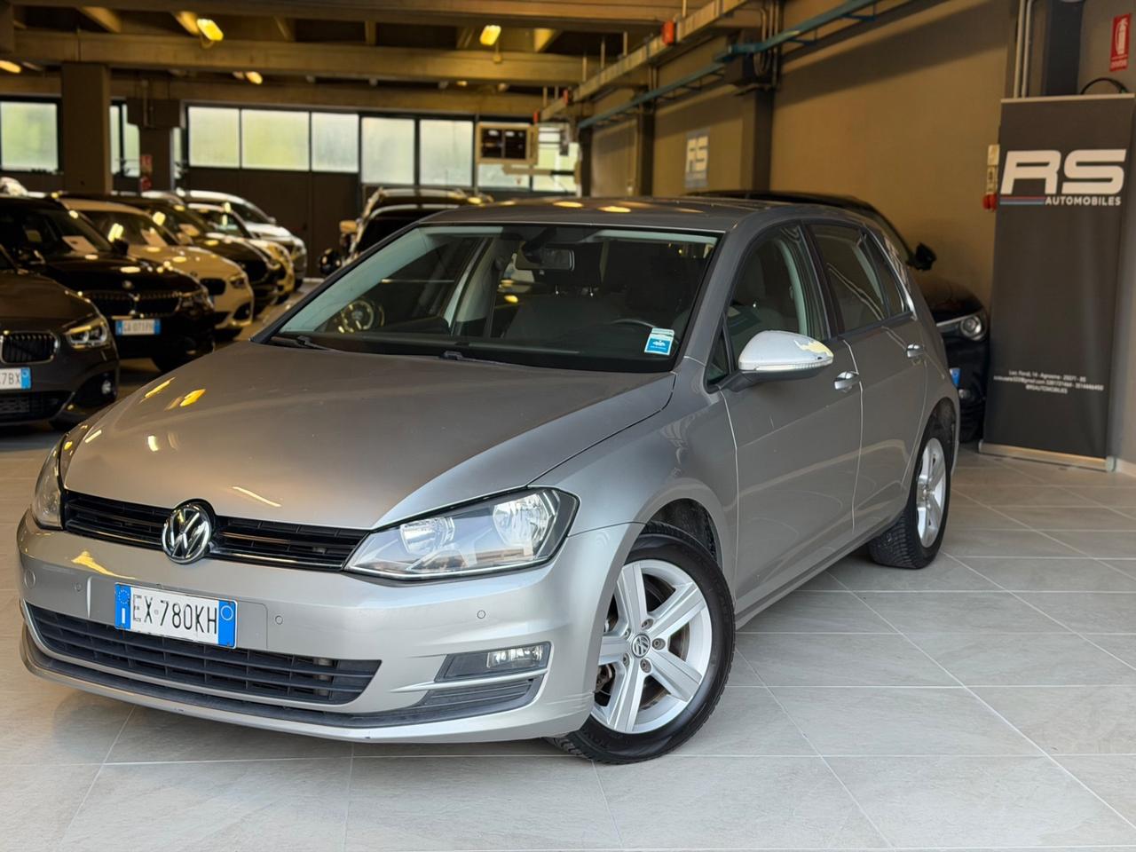 Volkswagen GOLF 2.0 TDI 5P. HIGHLINE KMCERT