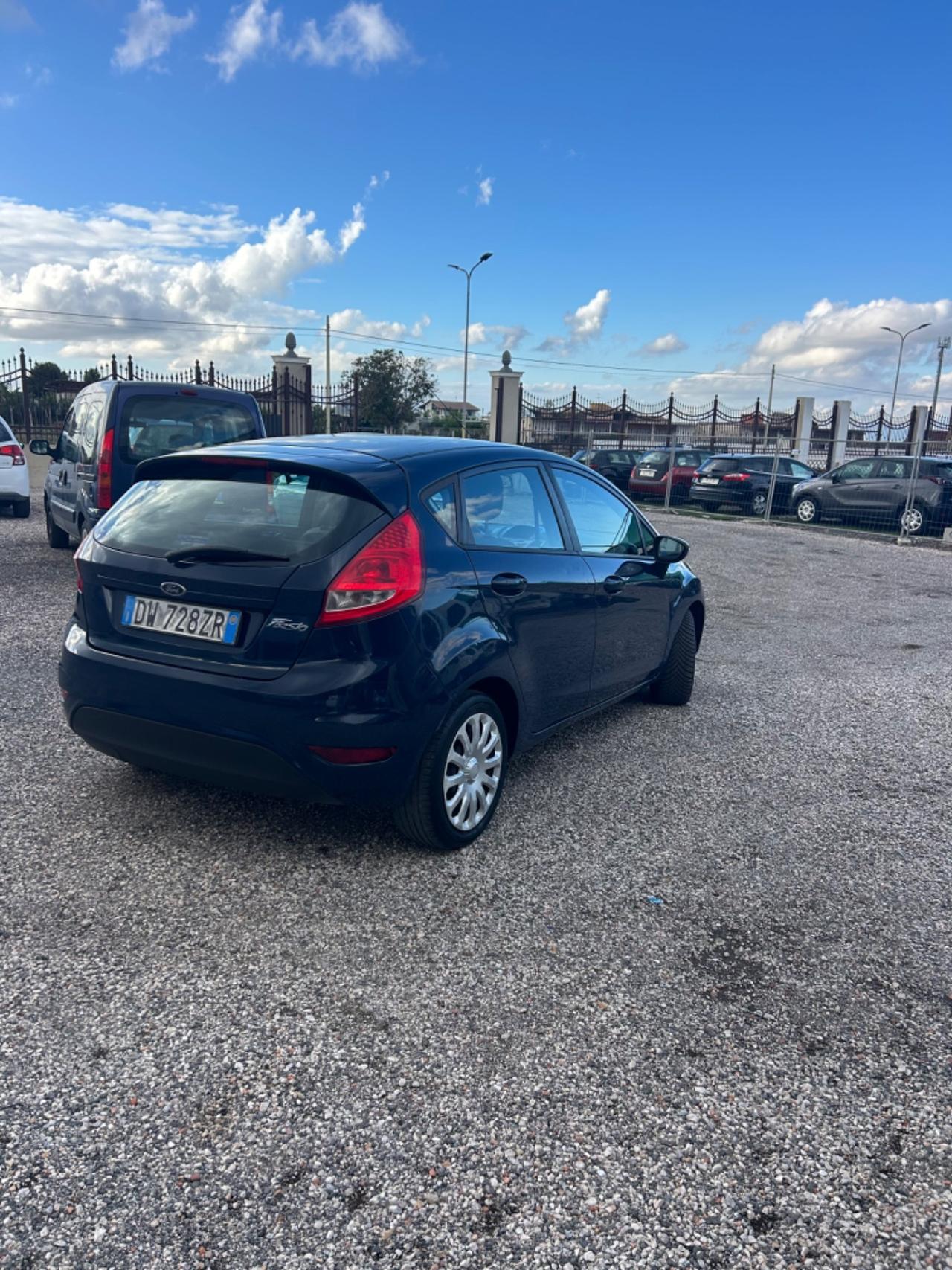 Ford Fiesta Fiesta+ 1.4 5 porte Bz.- GPL