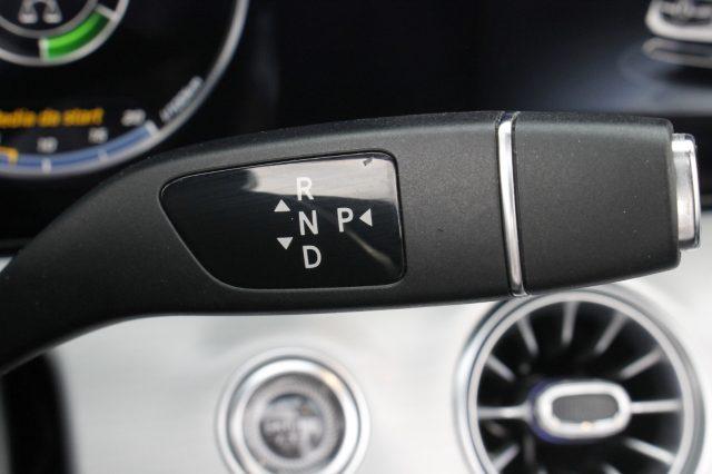 MERCEDES-BENZ E 220 d Auto Cabrio Sport LED