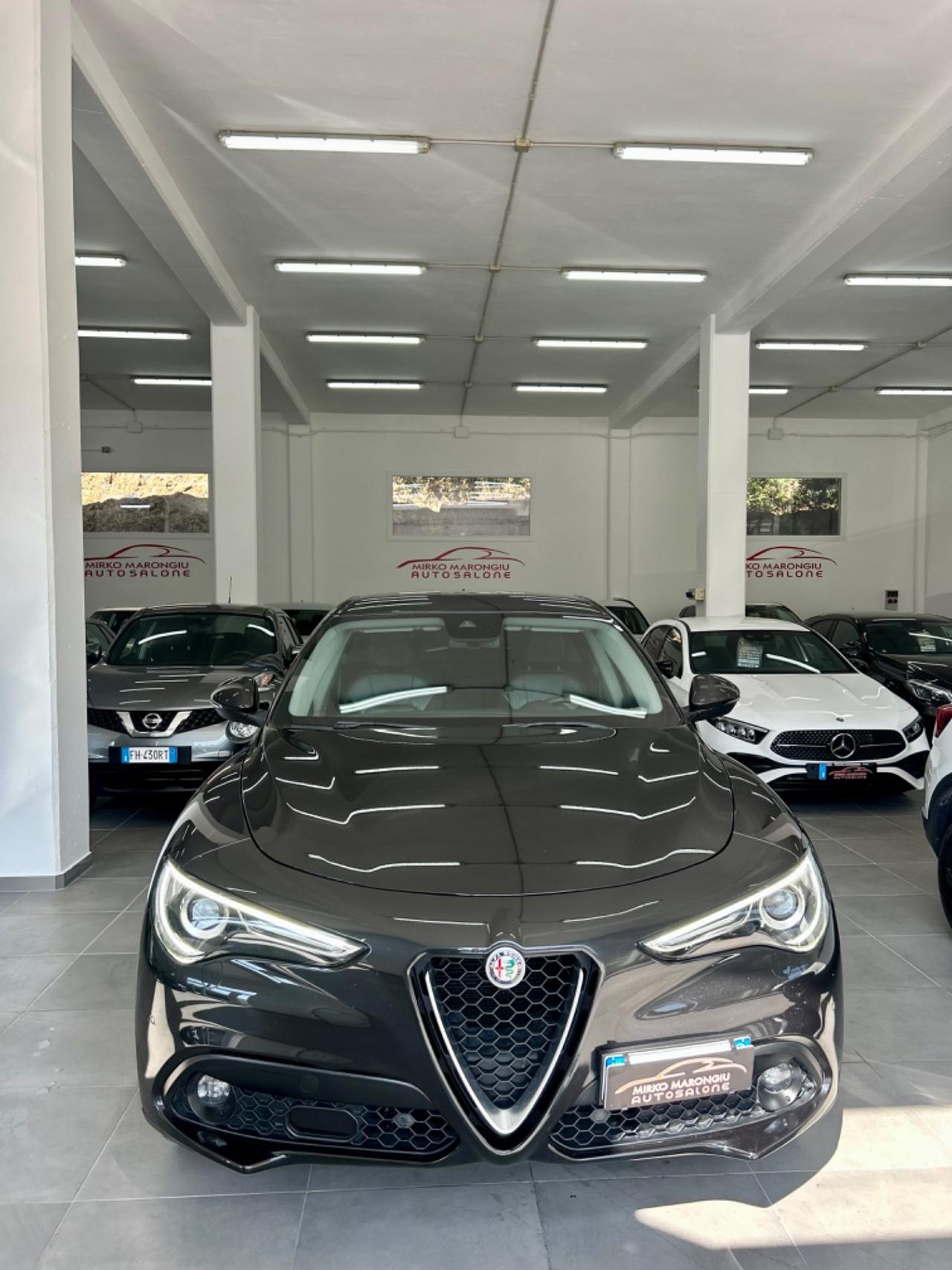 Alfa Romeo Stelvio 2.2 210 CV AT8 Q4 FINANZIABILE