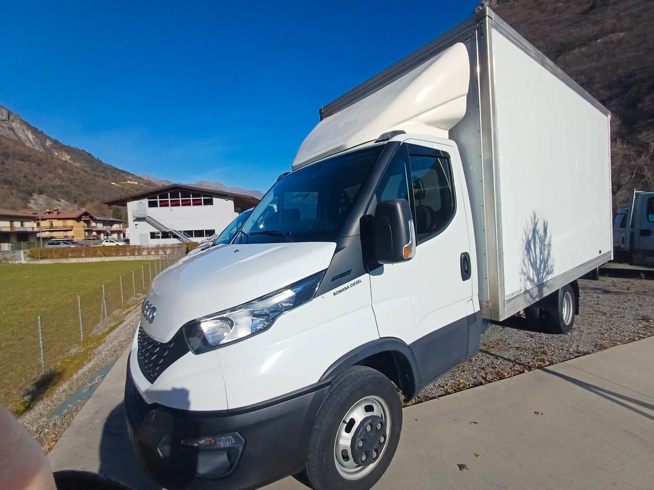 Iveco daily cab 35c14 3750 2.3 136cv - 2021