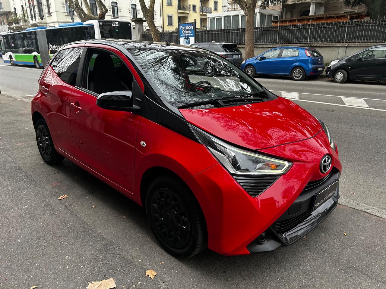Toyota Aygo Connect x-clusiv 1.0 72cv 5p *NEOPATENTATI*STUPENDA*