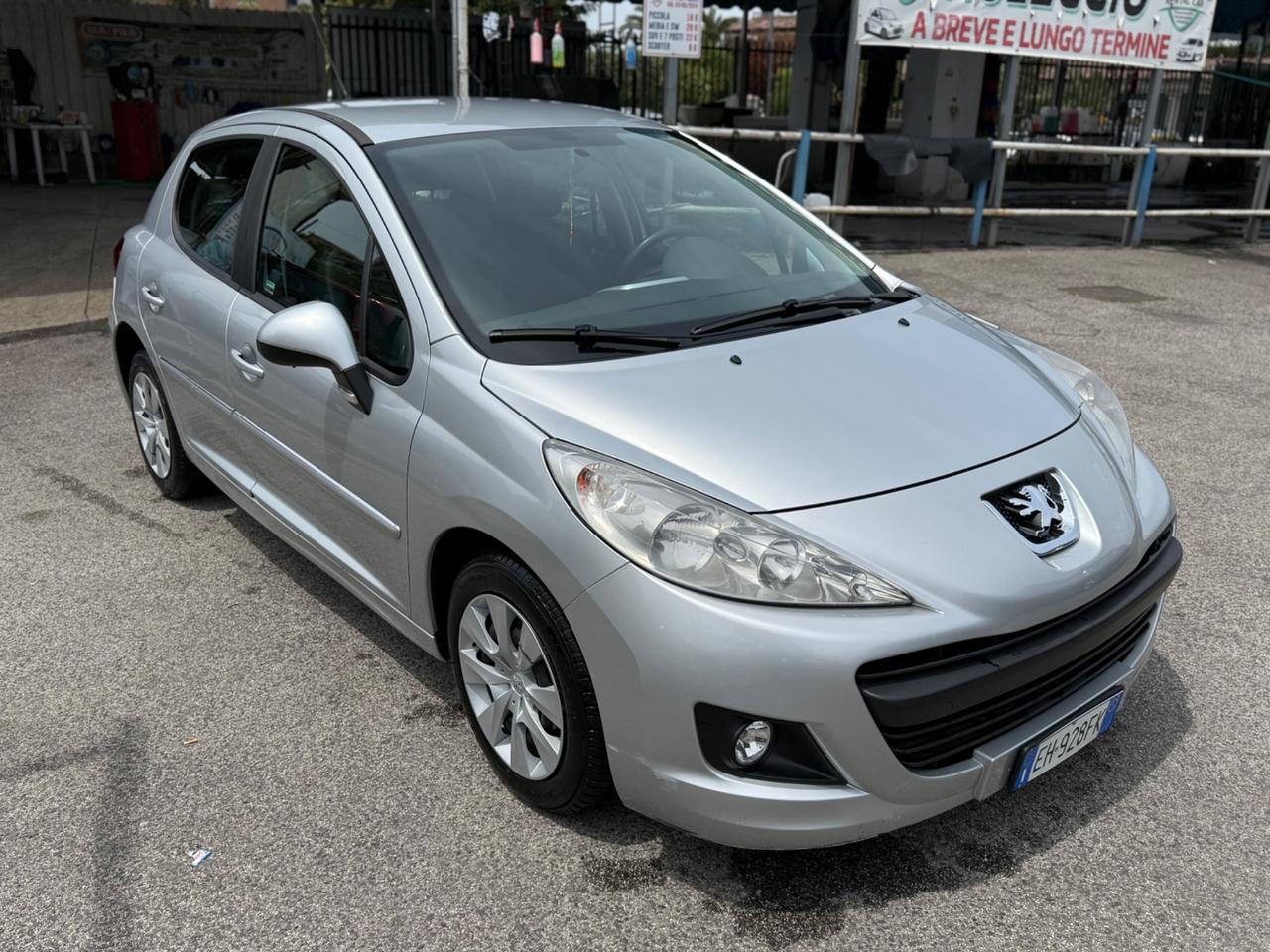 Peugeot 207 1.4 8V 75CV 5p. Access ECO GPL