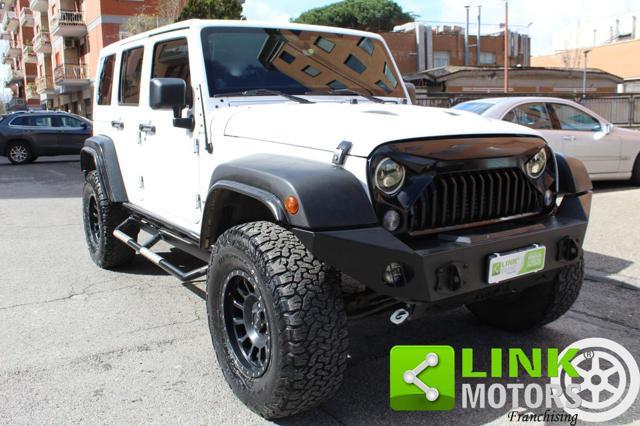 JEEP Wrangler Unlimited 2.8 CRD DPF Sahara Auto