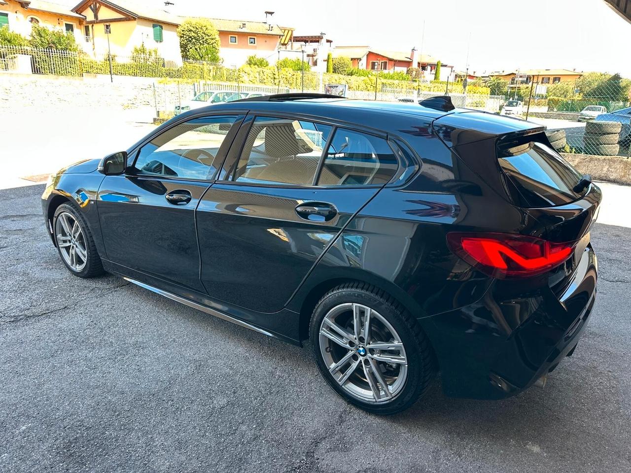 BMW 116 Serie 1 F40 116i Msport Exterior ok neopatentati