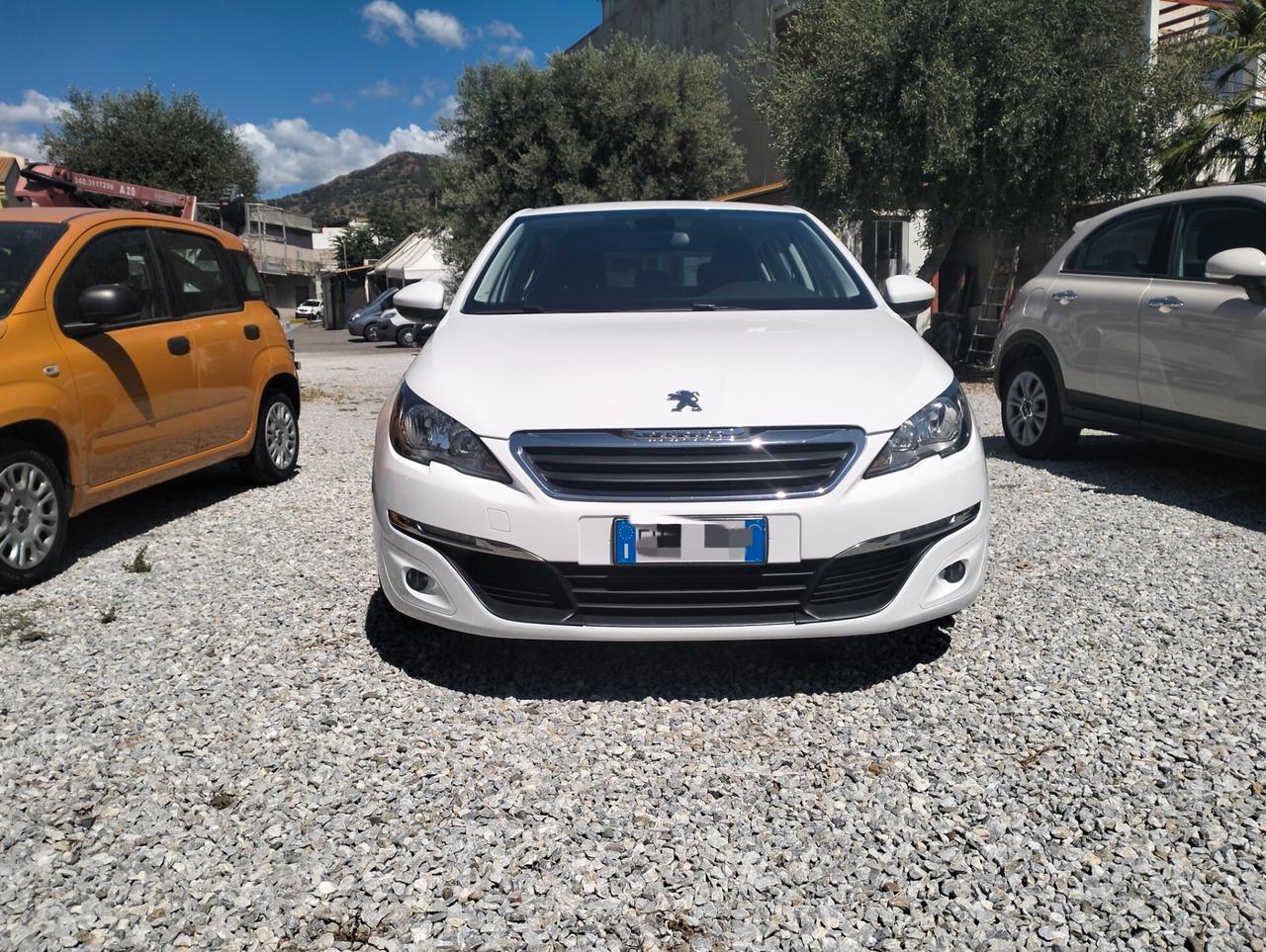 Peugeot 308 BlueHDi 120CV