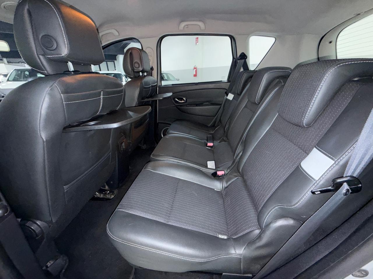 Renault Scenic Scénic X-Mod 1.9 dCi 130CV Luxe