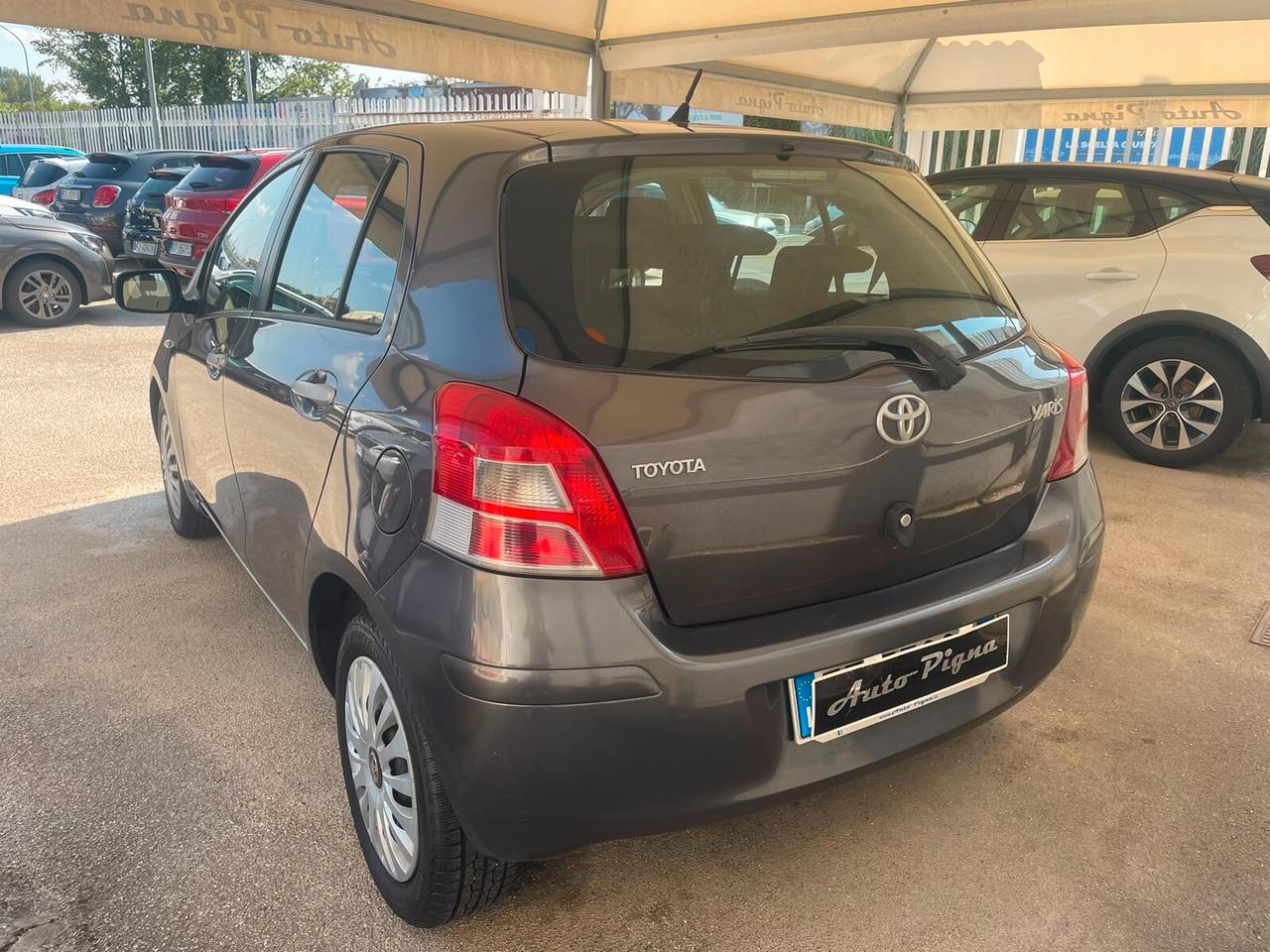 Toyota Yaris 1.4 D-4D DPF 5 porte Sol