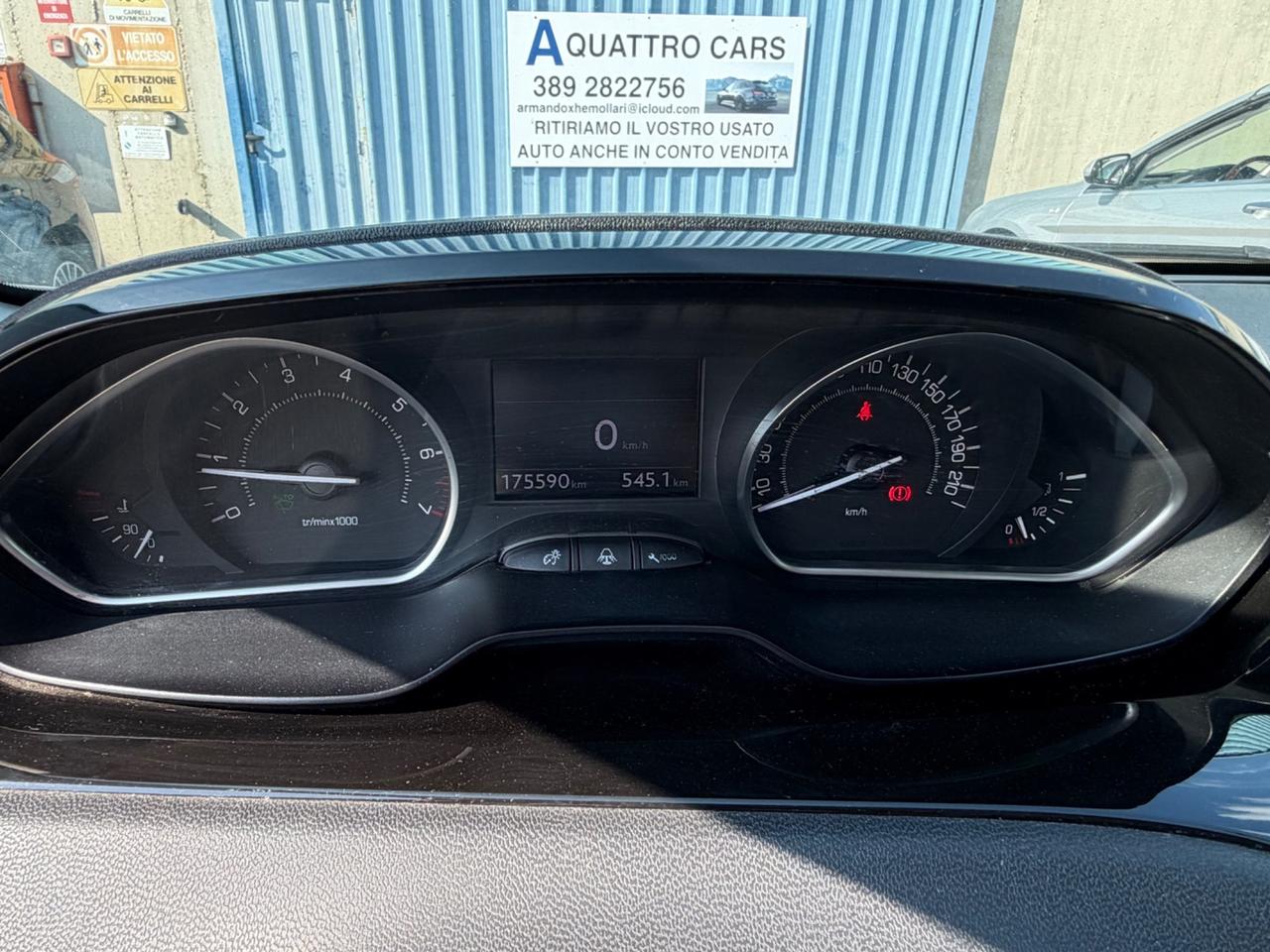 Peugeot 208 1.2 VTi 82 CV 5 porte GPL