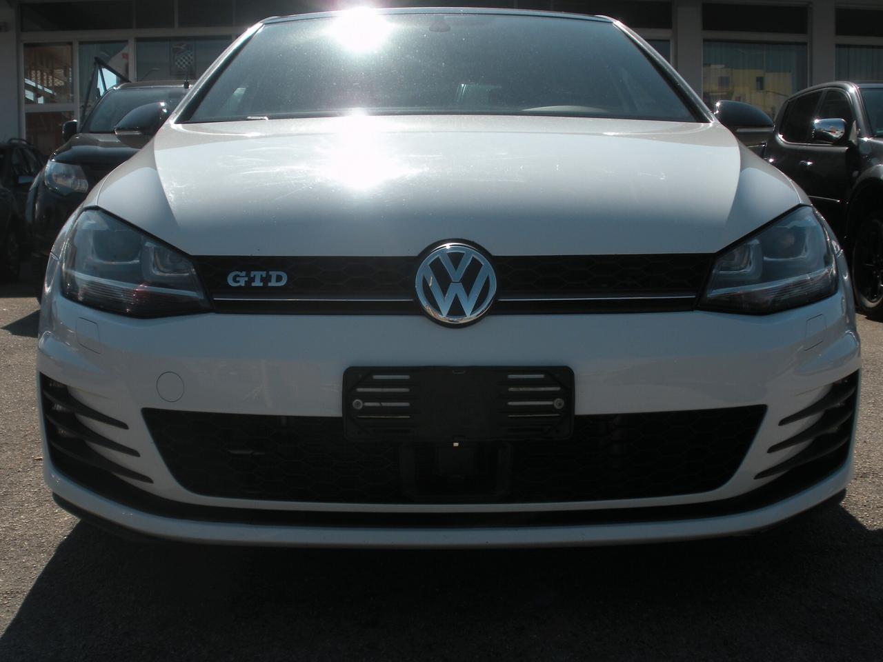 Volkswagen Golf GTD 2.0 TDI 5p. Business BlueMotion Technology