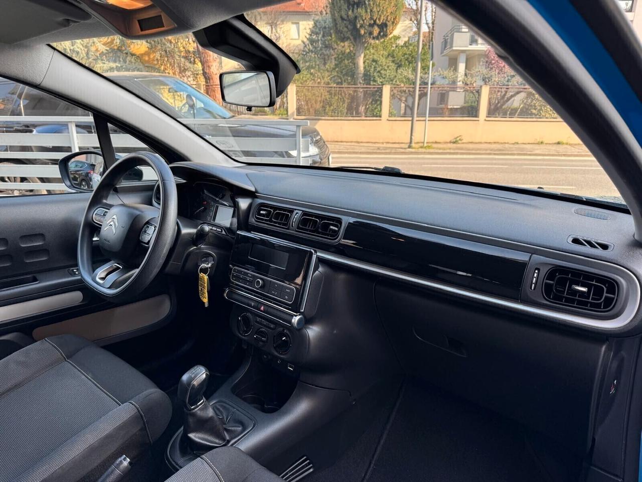 CITROEN C3 PureTech 82 SHINE NEOPATENTATI