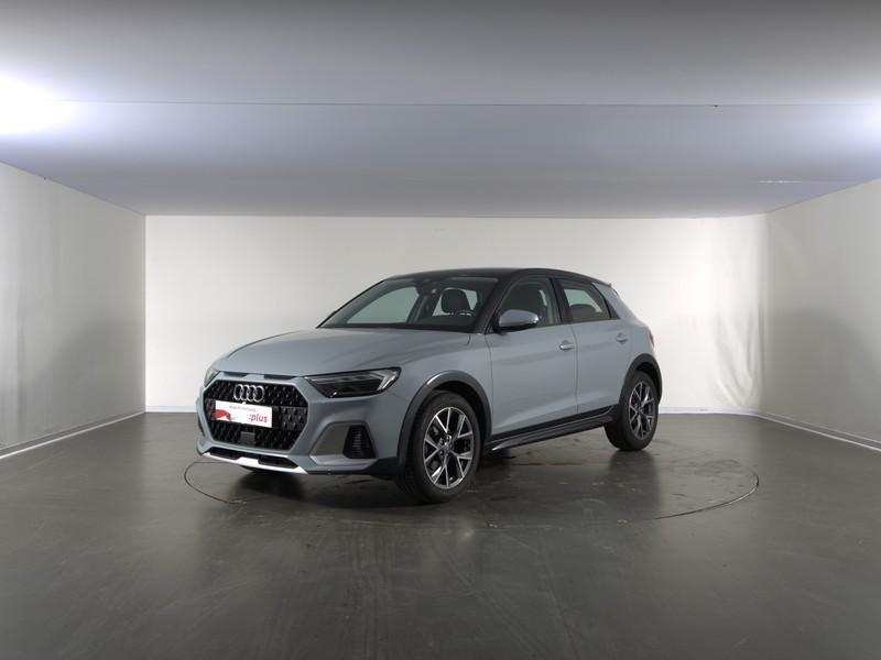 Audi A1 citycarver 25 1.0 tfsi admired 95cv