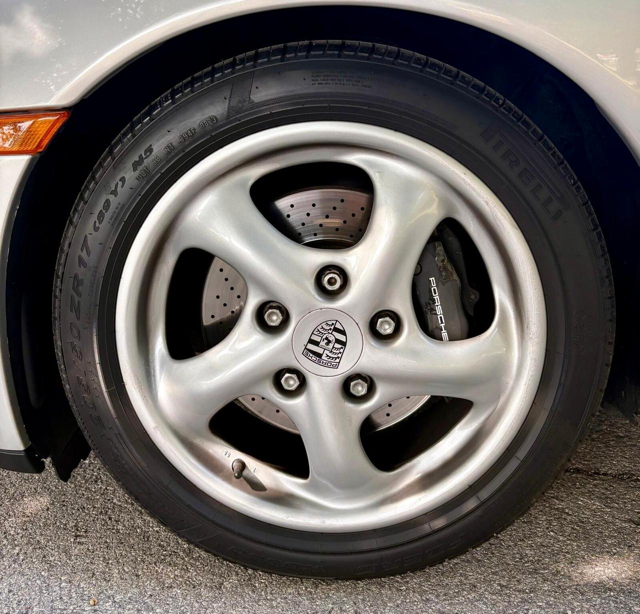 Porsche 996 - 911 Carrera cat Coupé