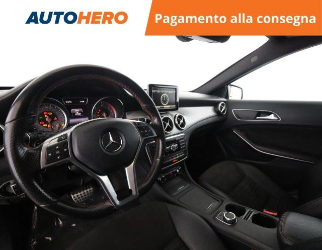 MERCEDES-BENZ GLA 200 CDI Automatic Premium