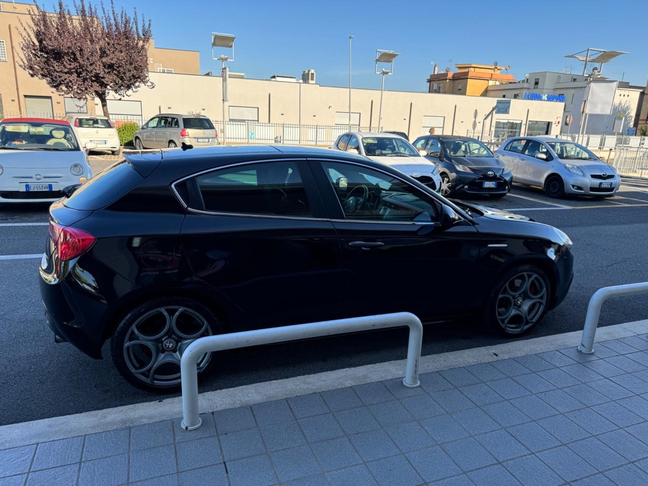 Alfa Romeo Giulietta Quadrifolglio Verde 1750 turbo 240cv