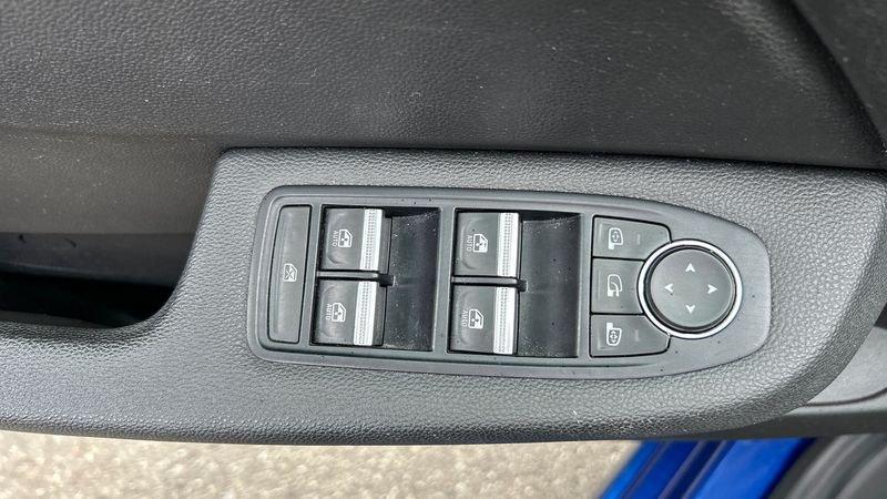 Renault Clio 5 Porte 1.6 E-TECH Hybrid 140cv Zen Auto my21 1.6 E-Tech hybrid Zen 140cv auto