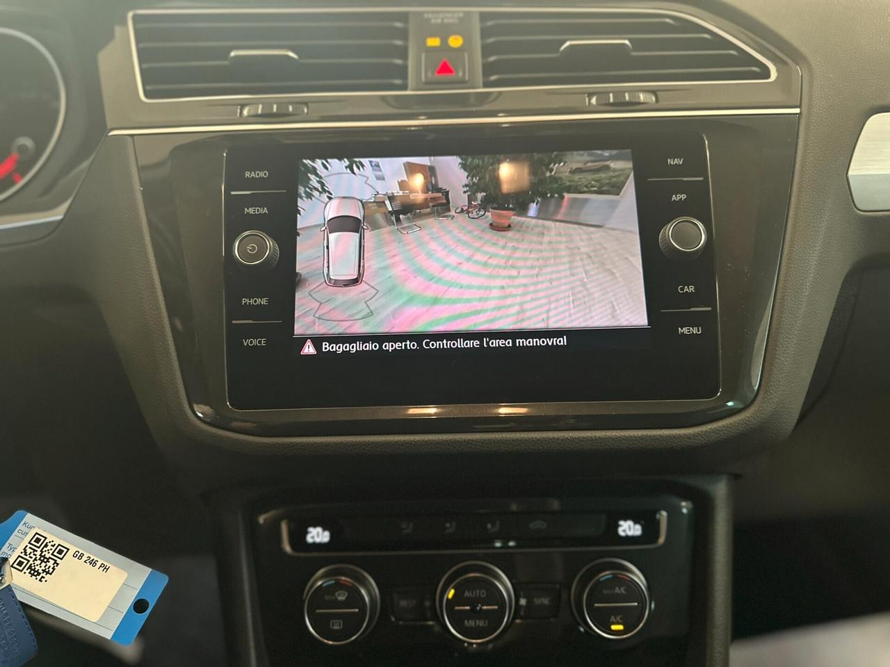 Volkswagen Tiguan 2.0 TDI SCR DSG Business BlueMotion Technology