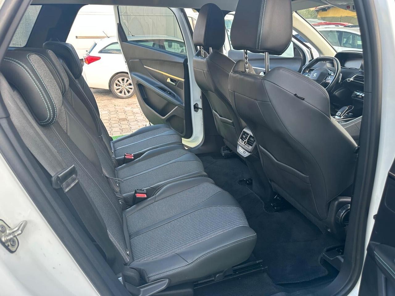 Peugeot 5008 BlueHDi 130 S&S EAT8 Allure