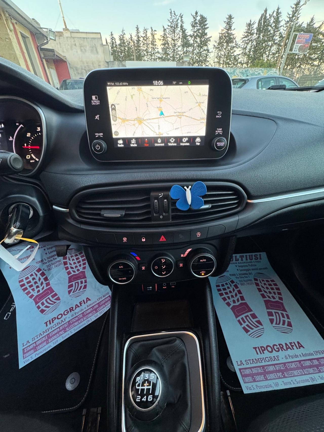 Fiat Tipo 1.6 Mjt SW Lounge Navi Retro Carplay