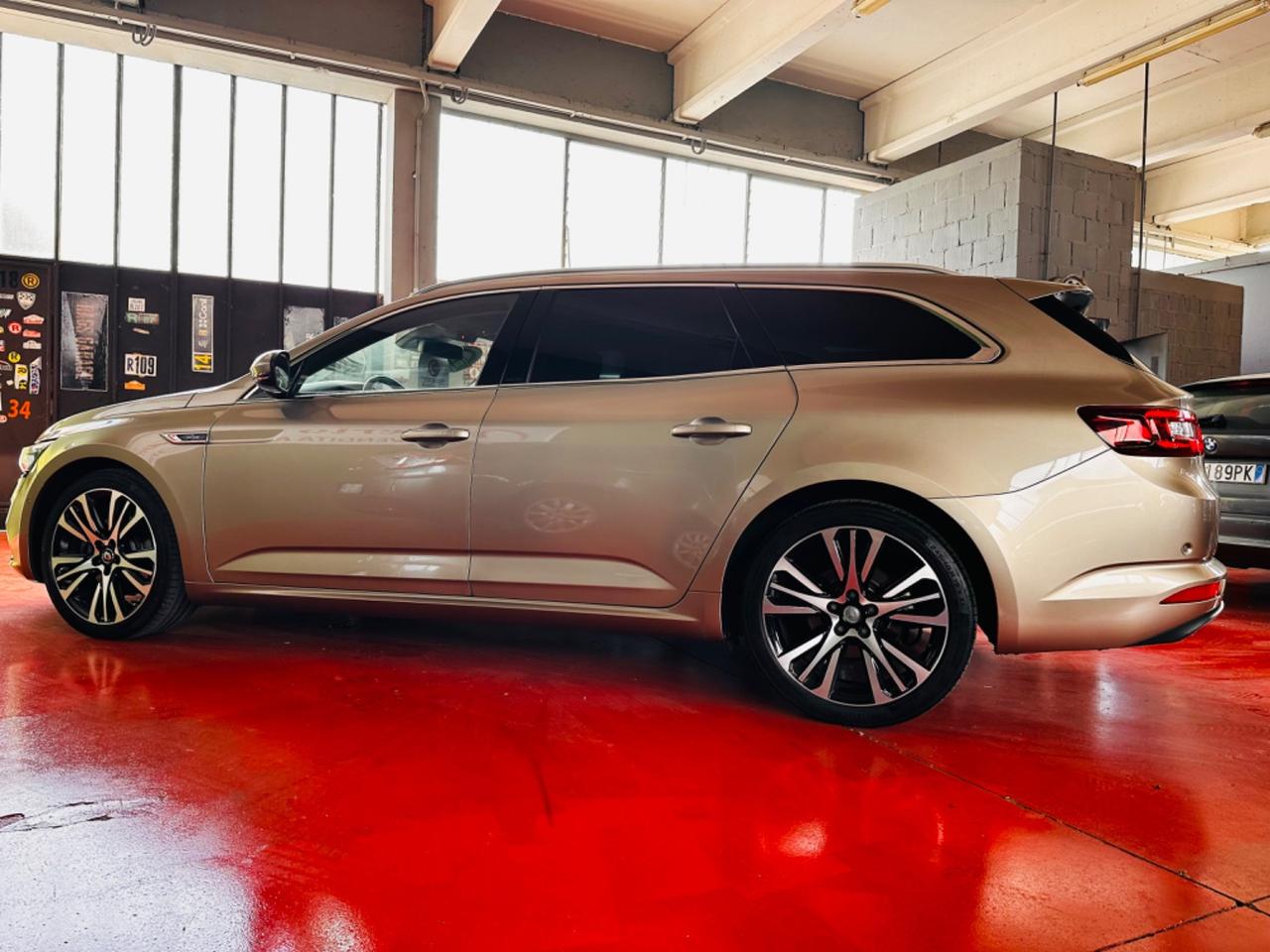 Renault Talisman 1.6 dCi 160CV Initiale PARIS