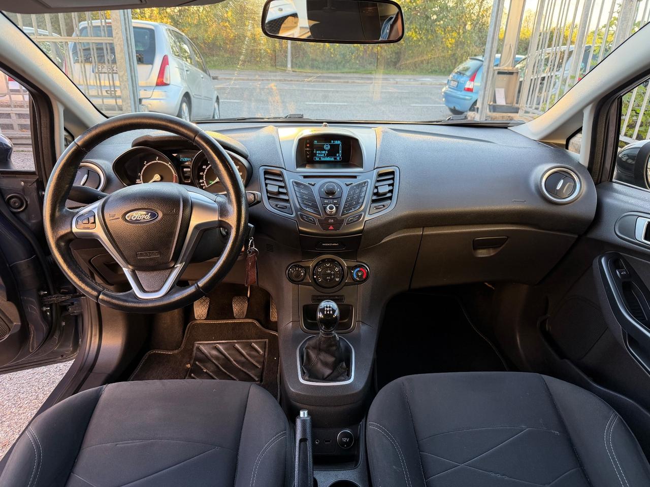 Ford Fiesta 1.5 TDCi 75CV 5 porte