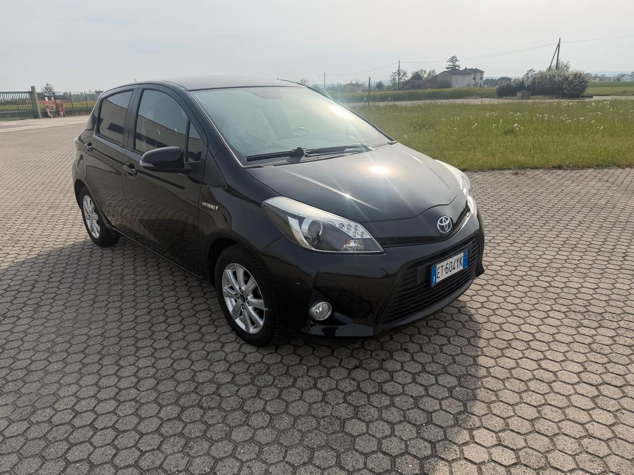 Toyota Yaris 1.5 Hybrid 5 porte Lounge