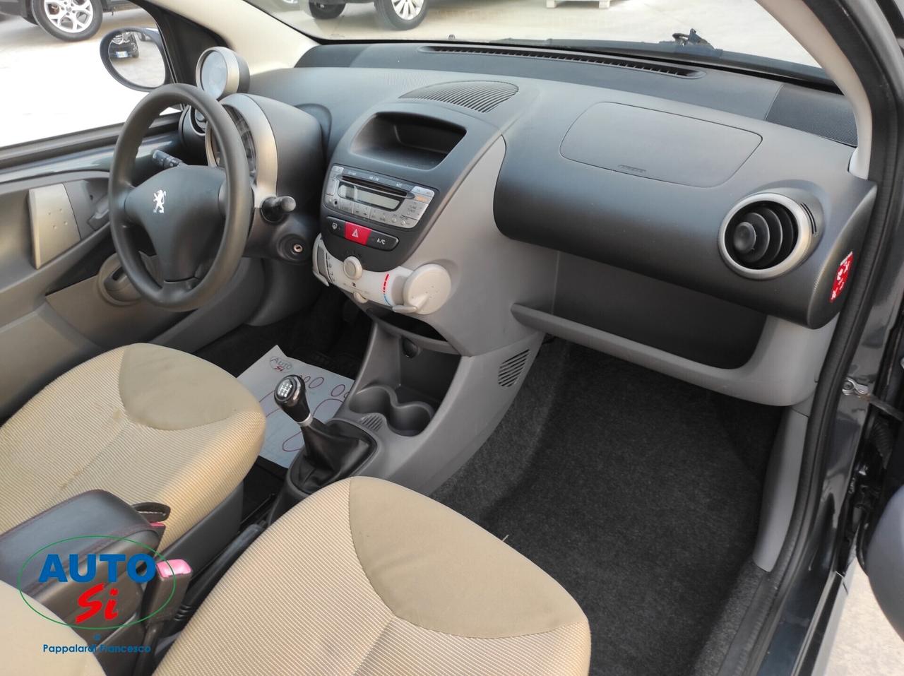 Peugeot 107 1.0 Benzina - 68cv NEOPATENTATI