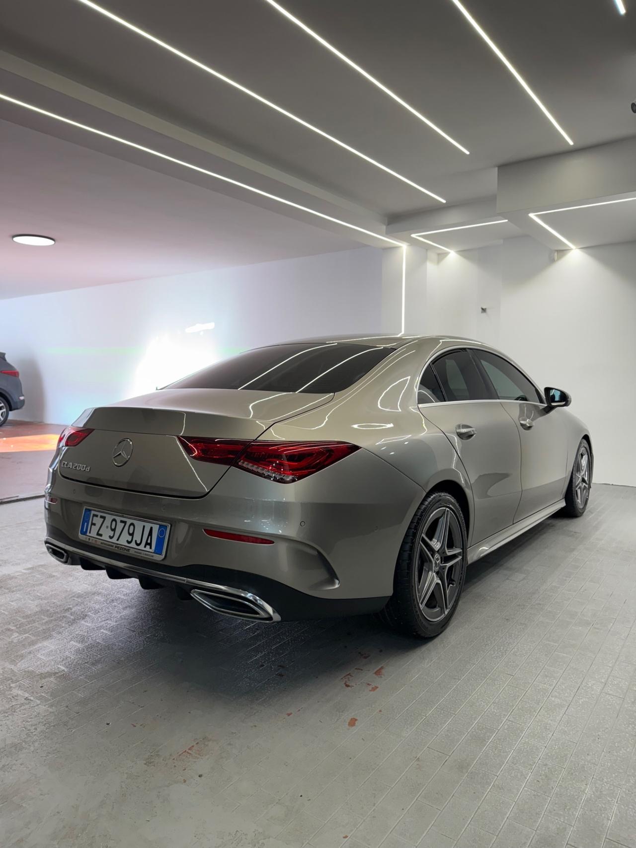 Mercedes-benz CLA 200 d Automatic Premium