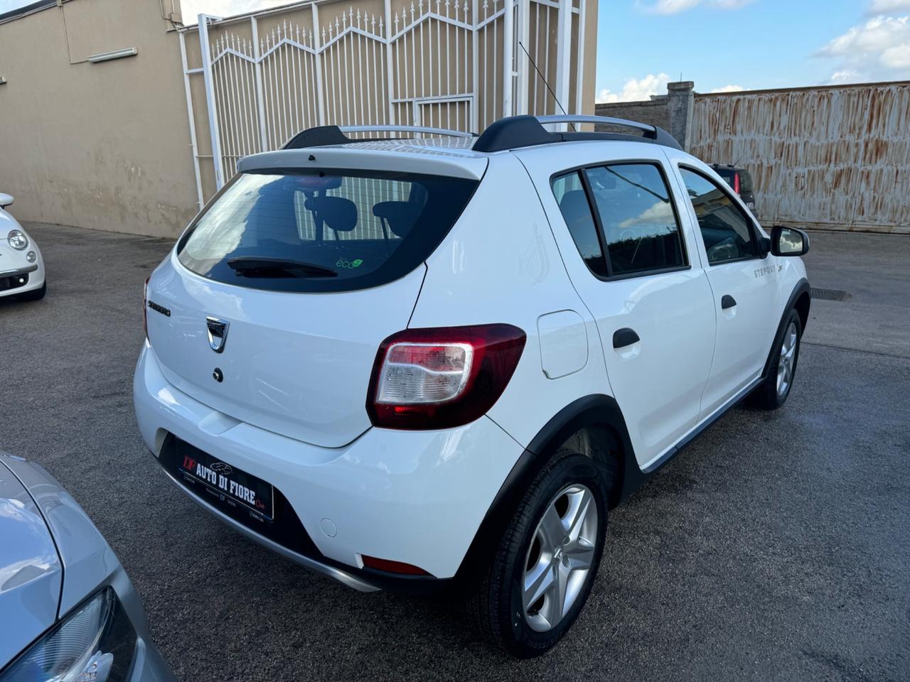 Dacia Sandero Stepway 1.5 dCi 90CV Navi Prestige