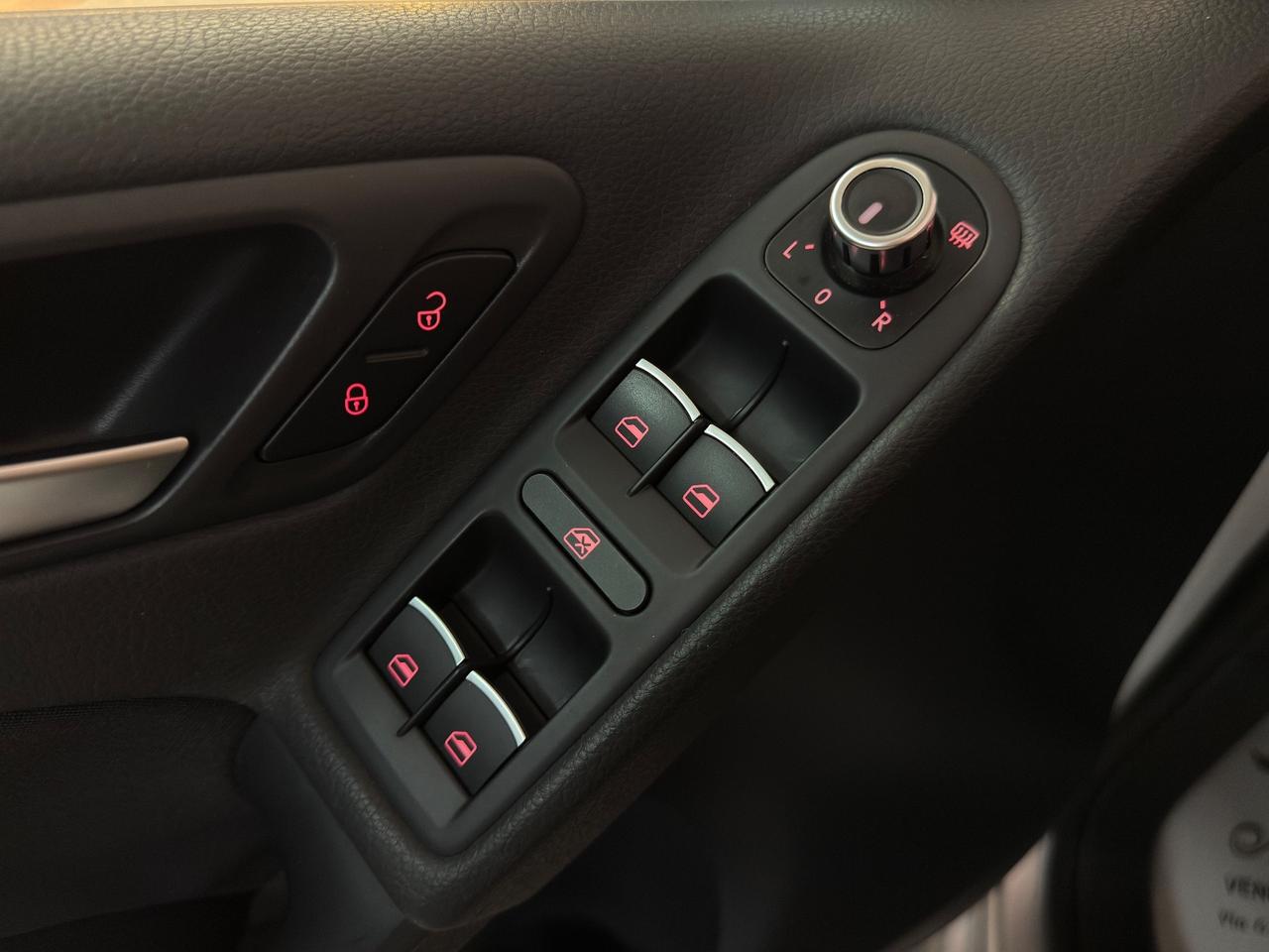 Volkswagen Golf 1.6 5p. Highline BiFuel GPL