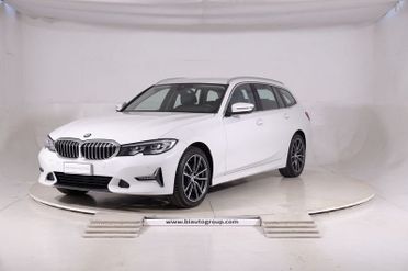 BMW Serie 3 G21 2019 Touring Diese 320d Touring mhev 48V Luxury auto