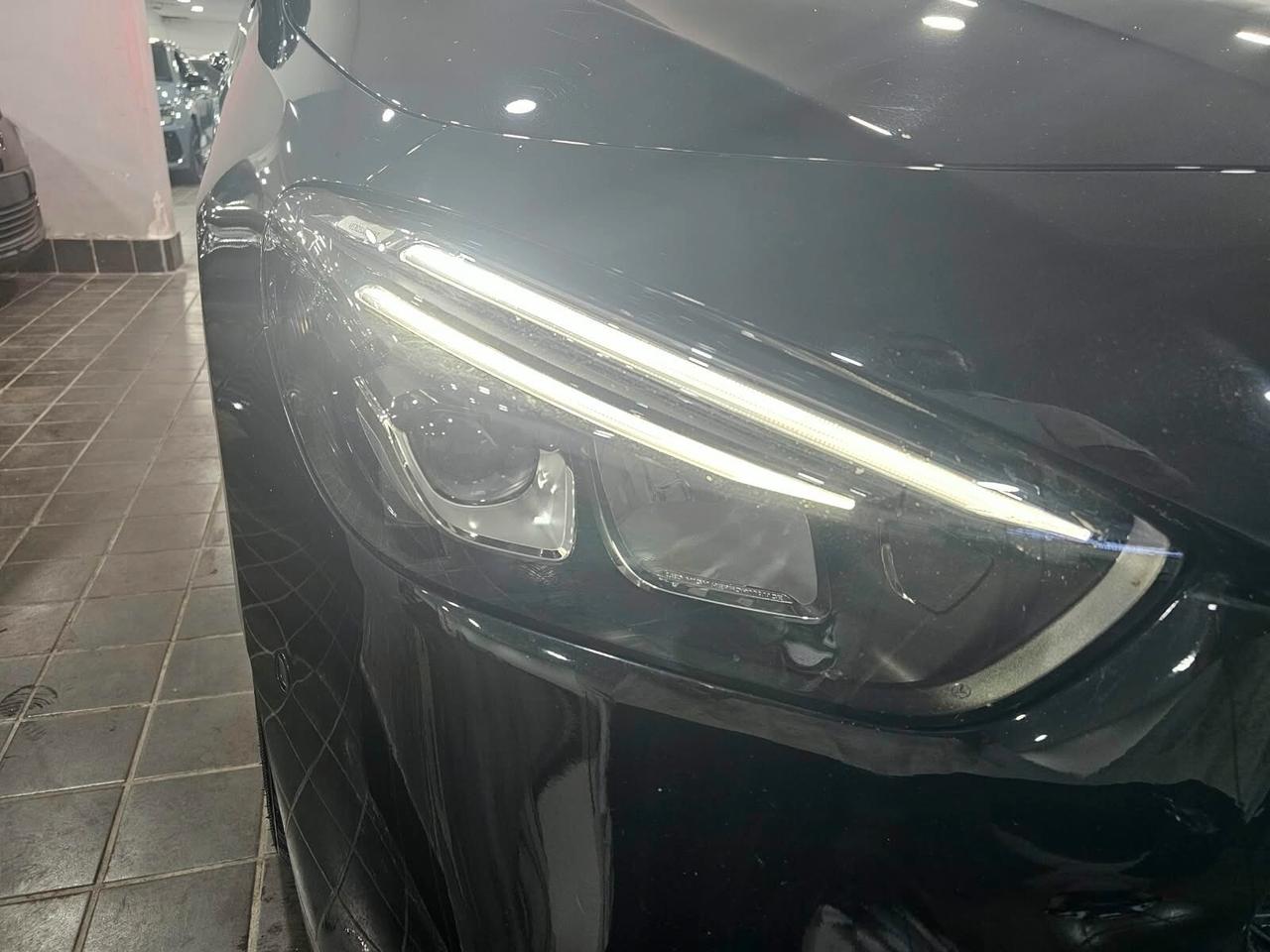 NUOVA MERCEDES-BENZ CLASSE B 180d 116CV PREMIUM AMG