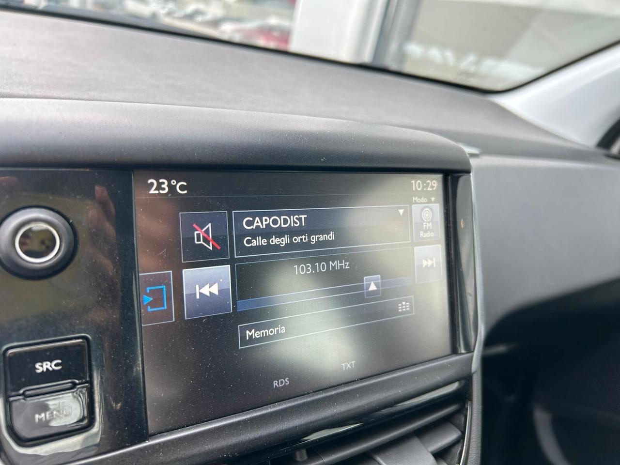 Peugeot 208 ACTIVE MIX BlueHDi 75 N1 4 posti