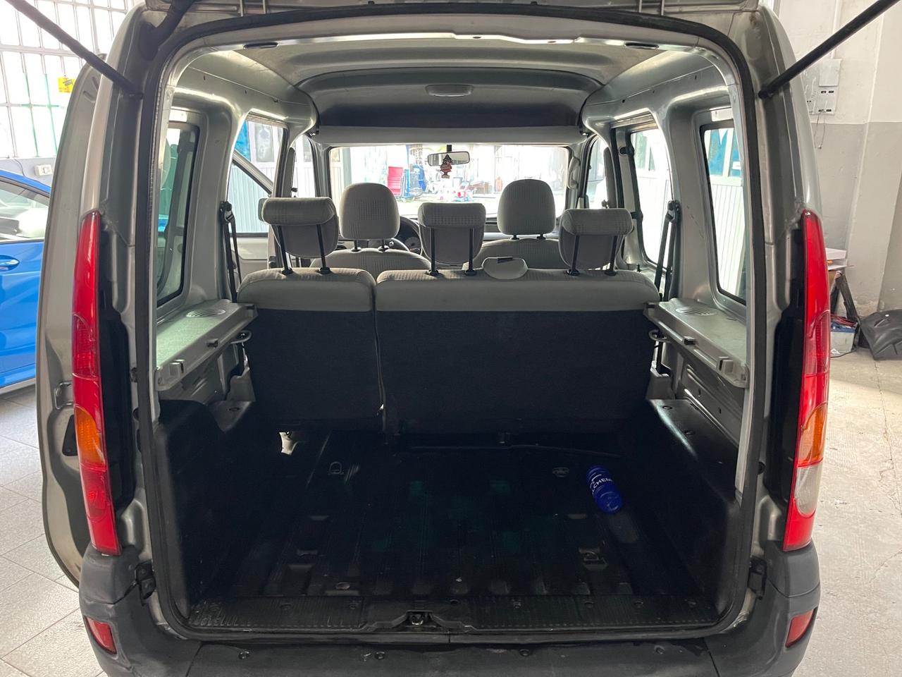 Renault Kangoo 1.5 dCi/82CV 5p. Privilège