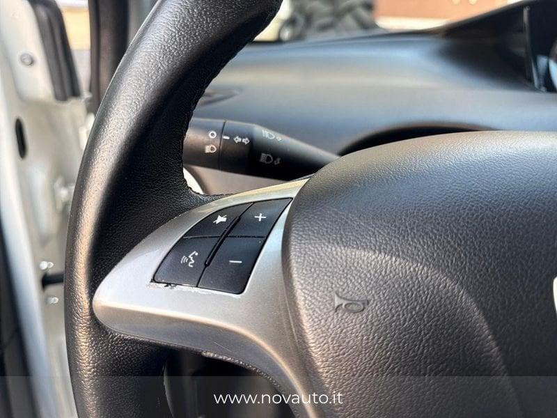 Lancia Ypsilon Ypsilon 1.0 firefly hybrid Gold s&s 70cv 5p.ti