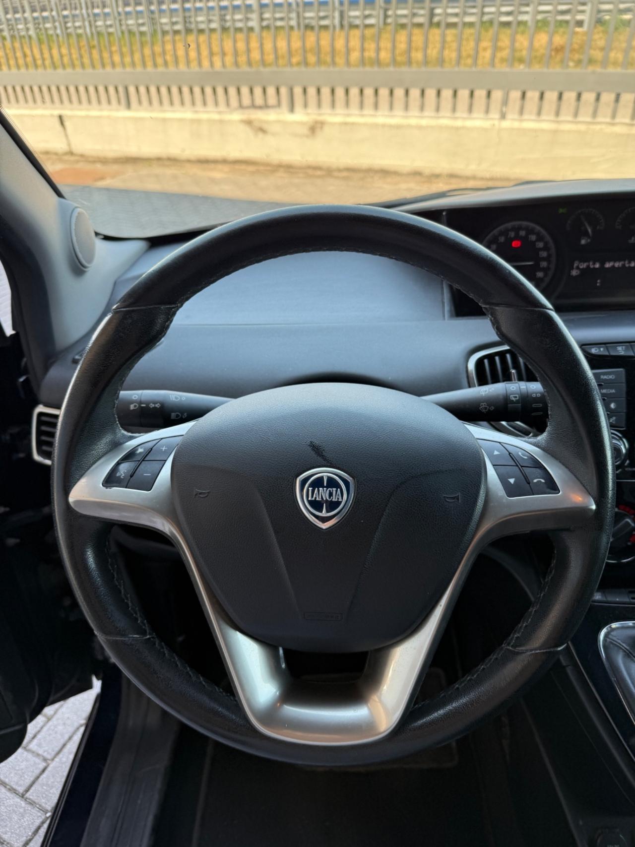 Lancia Ypsilon 1.3 MJT 16V 95 CV 5 porte S&S Platinum