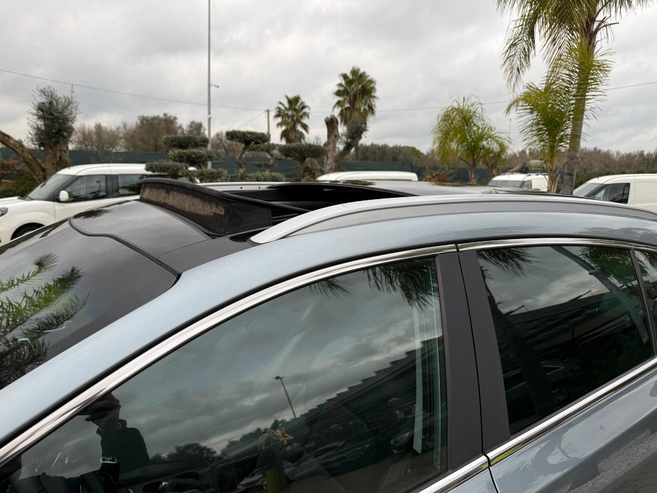 KIA SPORTAGE 1.6 CRDI 115 CV 2WD TETTO CAMERA NAVI LED